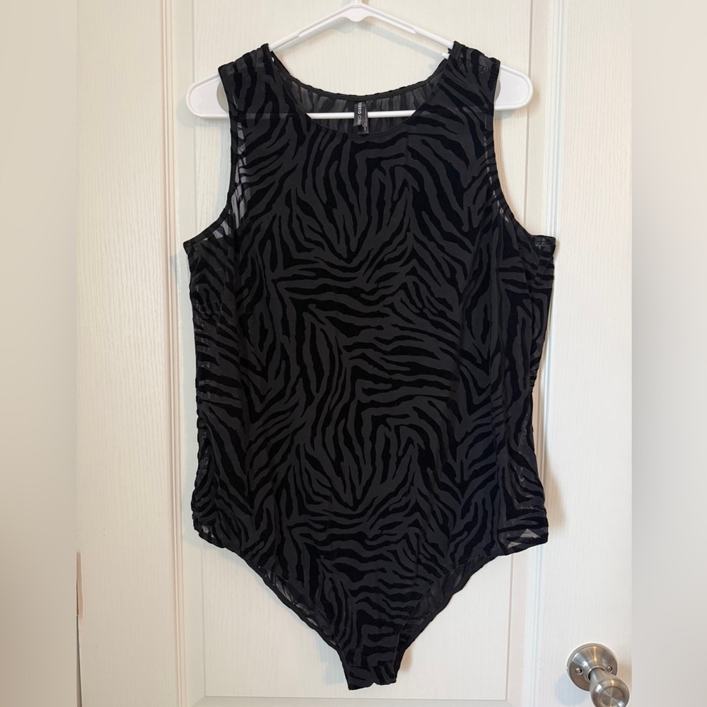 Torrid Curve Black Zebra Print Sleeveless Bodysuit Plus Size 3